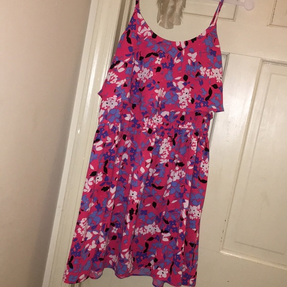 Elle Dresses & Skirts - Dress by ELLE size large adjustable straps